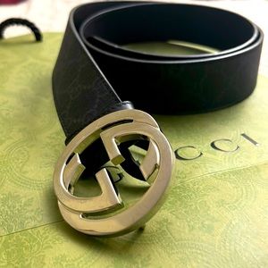 Gucci Belt, Not worn, 100 % Authentic
